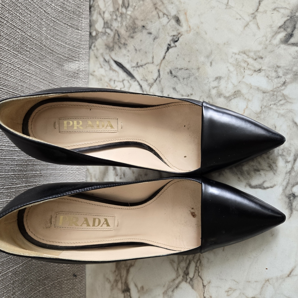 Prada Black Heels Sleek Pointed Toe Design